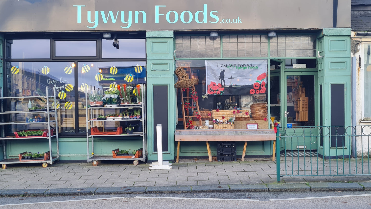Tywyn Local food store
